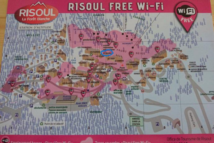 PRESENTATION STATION