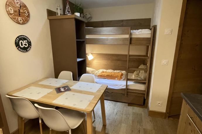 Coin nuit avec lits superposés
