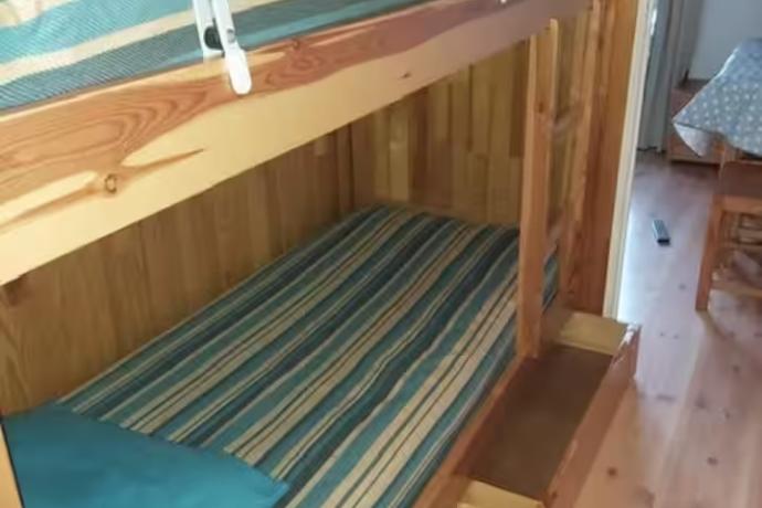 2 Tirroirs de rangement sous le lit