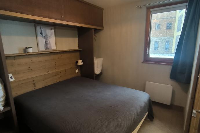 Chambre parentale + salle d'eau