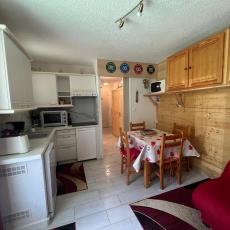 Salon Cuisine avec Canapé lit 