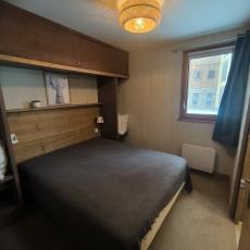 Chambre parentale + salle d'eau